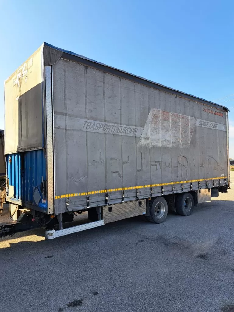 Biga Omar a 2 assi, centina registrabile | Avi Volvo Rimini